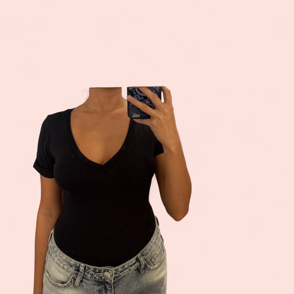 Fashion Nova Black V-Neck Bodysuit